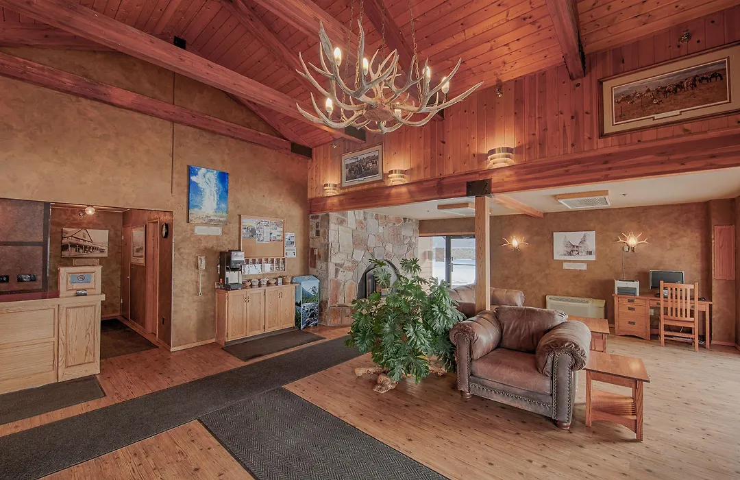 Brandin' Iron Inn-1