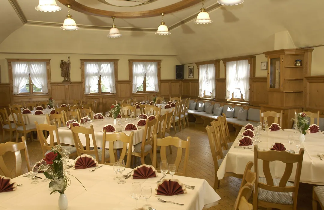 Landhotel & Gasthof Cramer-1