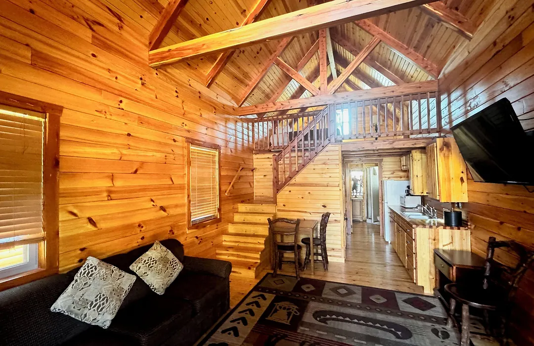 Cabins Of Mackinac & Lodge-1