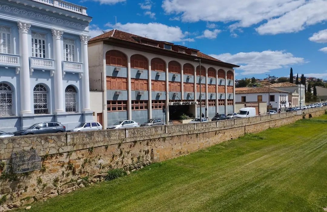 Hotel Ponte Real-1