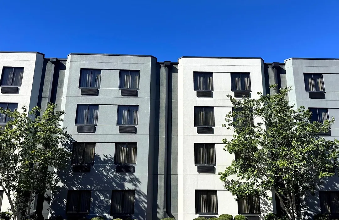 Travelodge By Wyndham Flowood-1