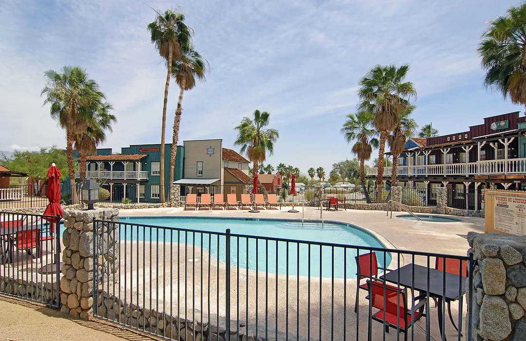 Palm Canyon Hotel And Rv Resort-1