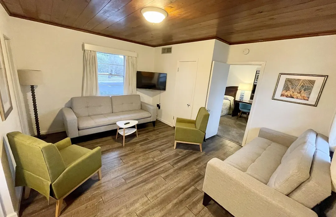 Surf Studio Beach Resort-1