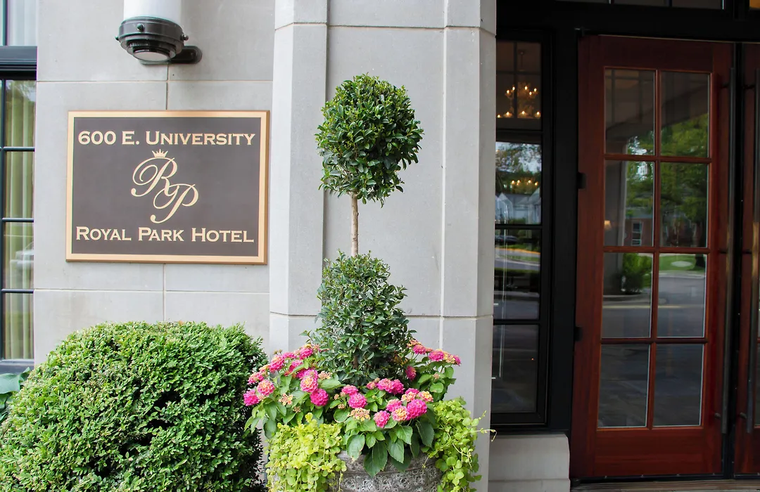 Royal Park Hotel-1