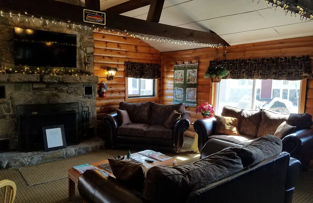Clark'S Beach Motel-1