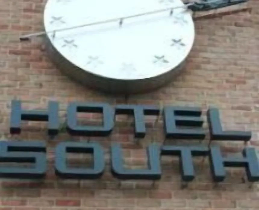 Hotel South Charleroi Airport-1