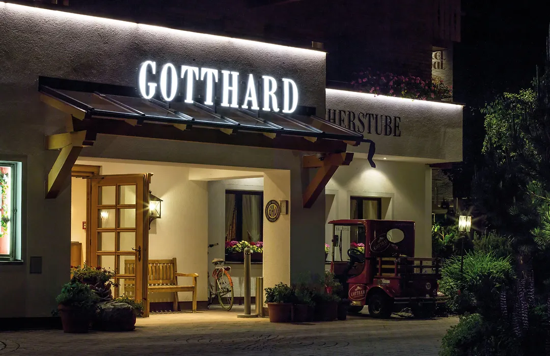 Hotel Gotthard-1