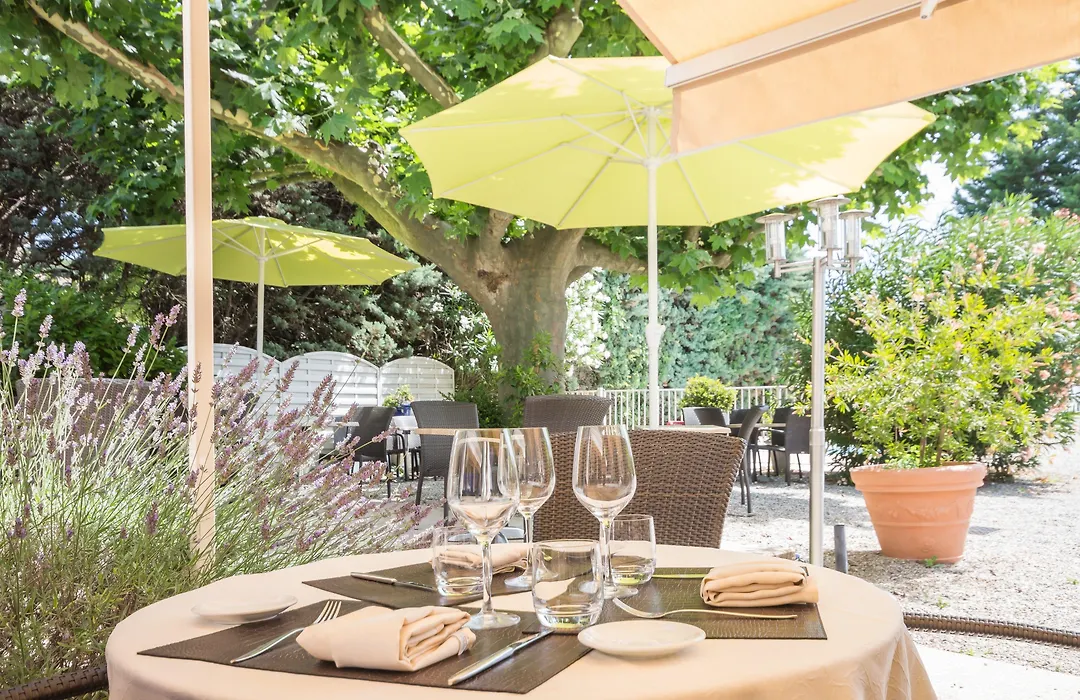 Logis Le Printemps Hôtel Restaurant - Montélimar-1