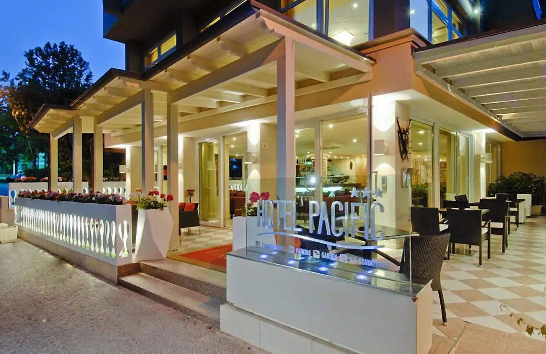 Hotel Pacific-1