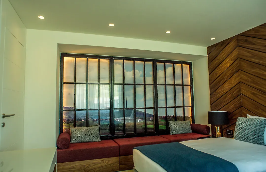 Hotel Hedonic-1
