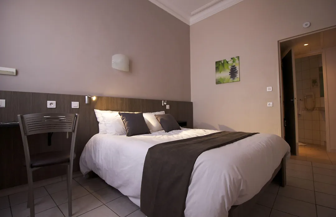 Le Strasbourg Hotel-1