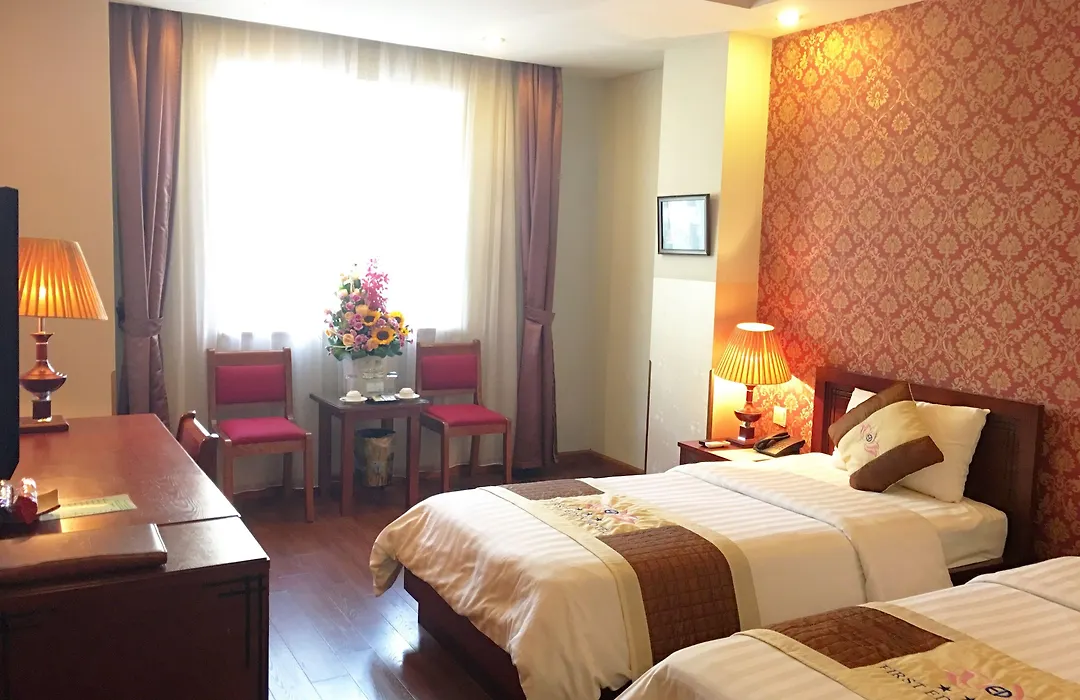 First Eden Hotel - Hang Bun-1