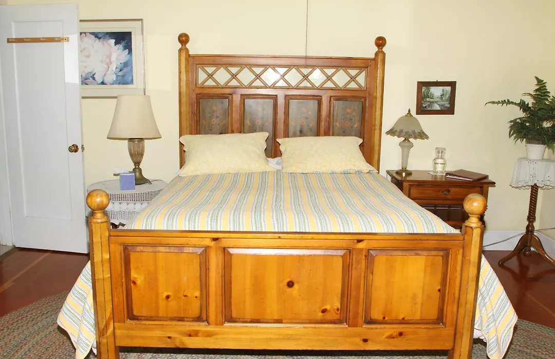 Bear Flag Inn-1