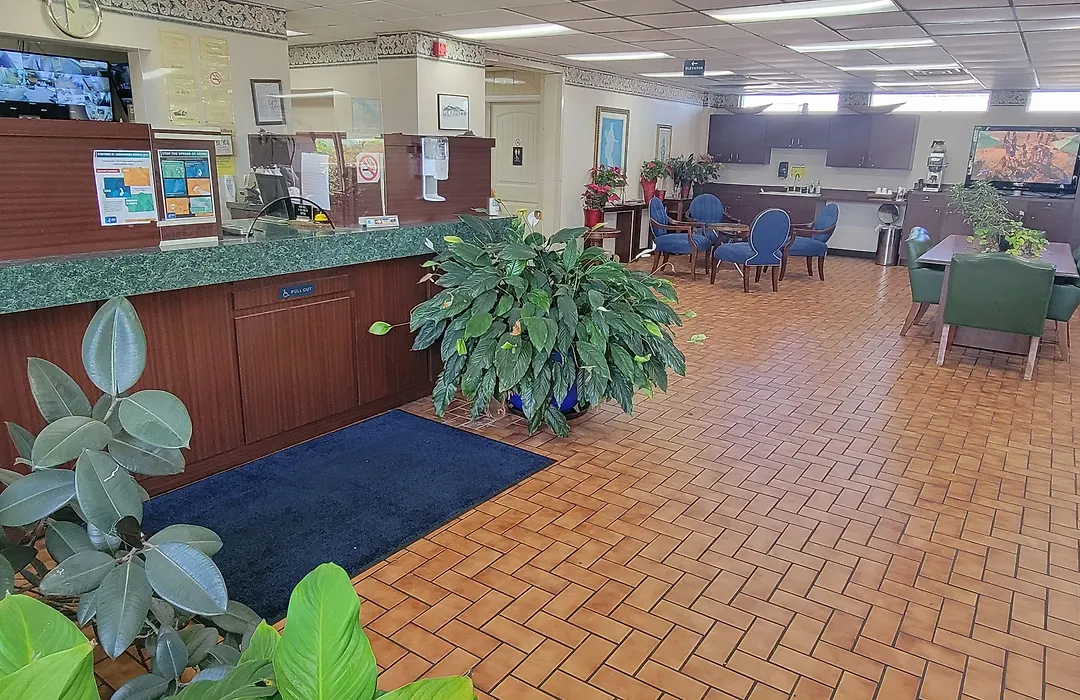 Studio 9 Inn & Suites-1