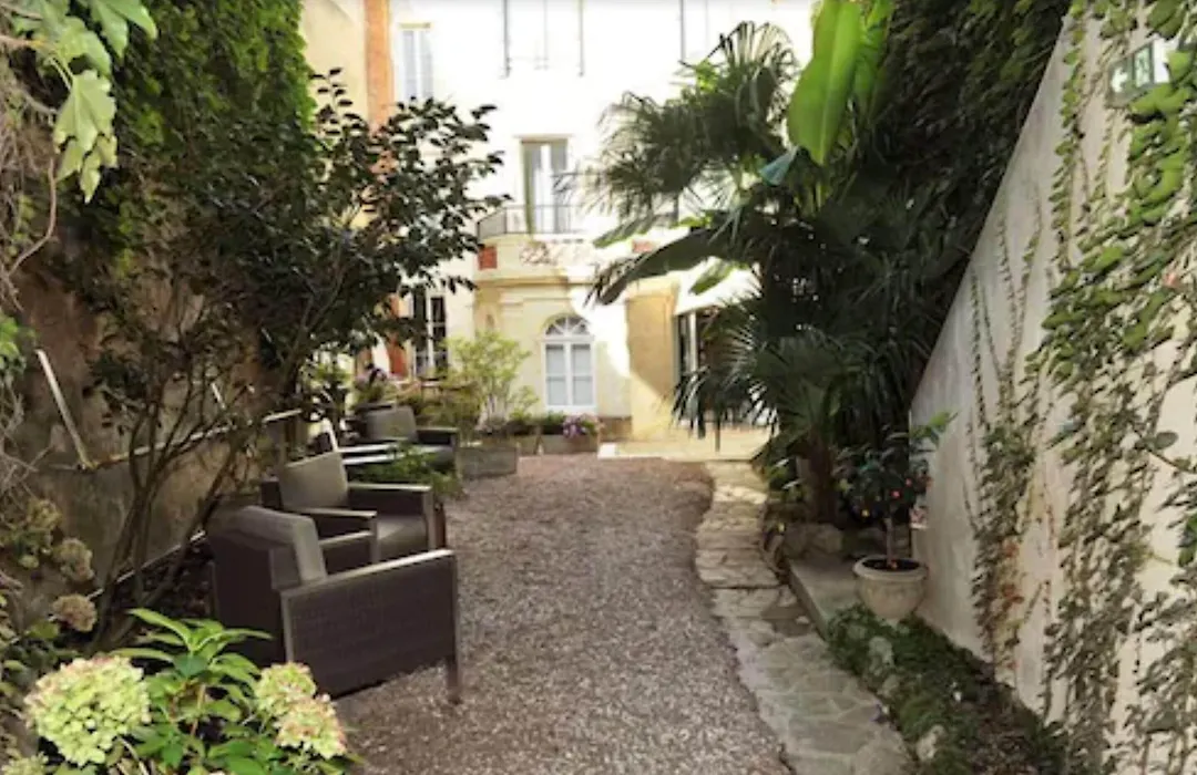 Hôtel Atlantic-1