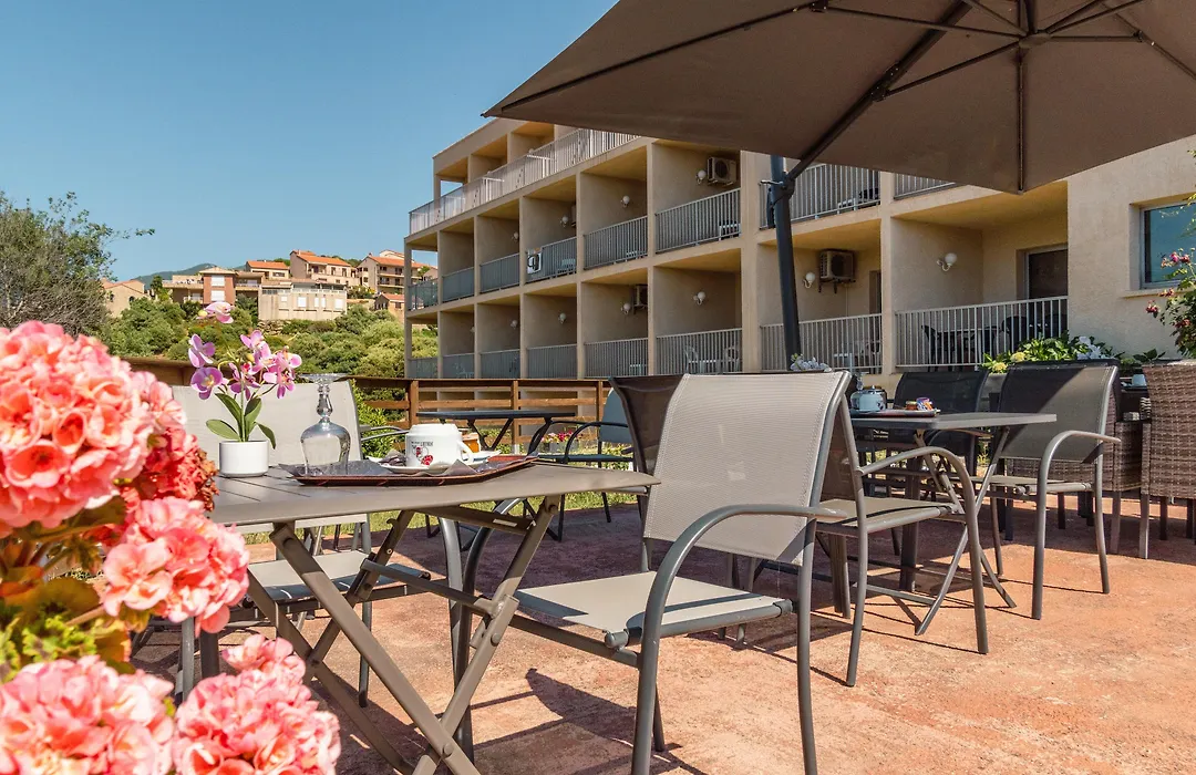 Hotel Hibiscus-1