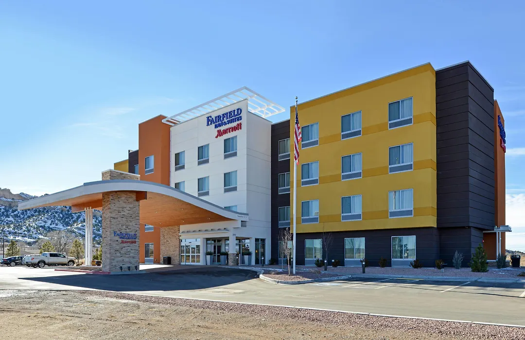 Fairfield Inn & Suites By Marriott Gallup-1