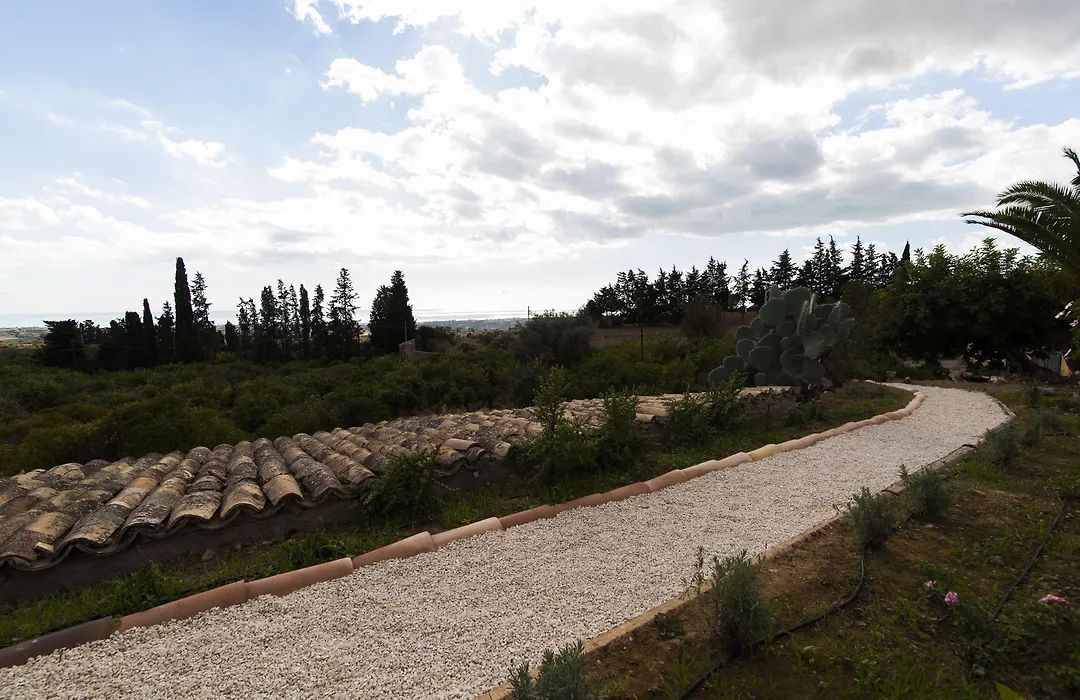 Villa La Lumia B&B Suites&Apartments-1