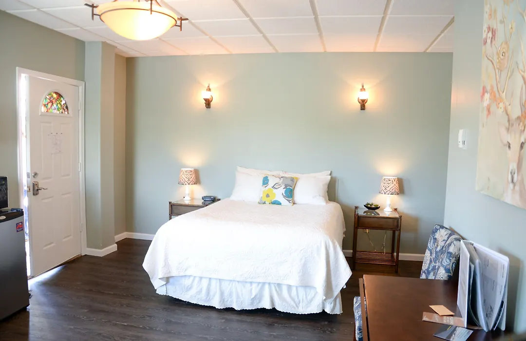Trailhead Lodging-1