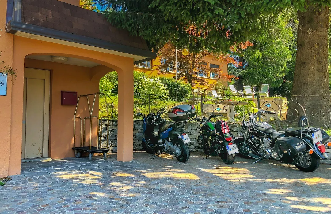 Hotel Moderno-1