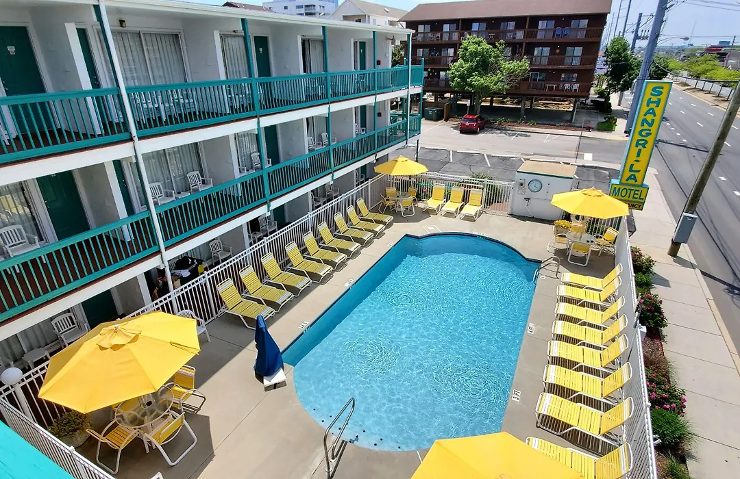 Shangri-La Motel-1