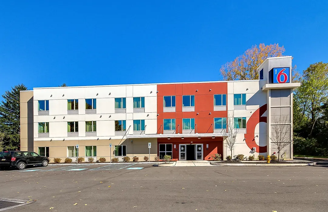 Motel 6-Allentown, Pa-1