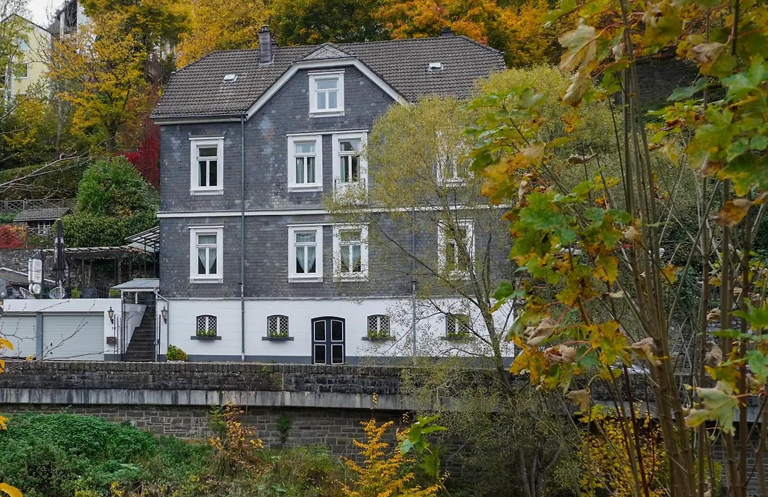 Villa Burgau-1