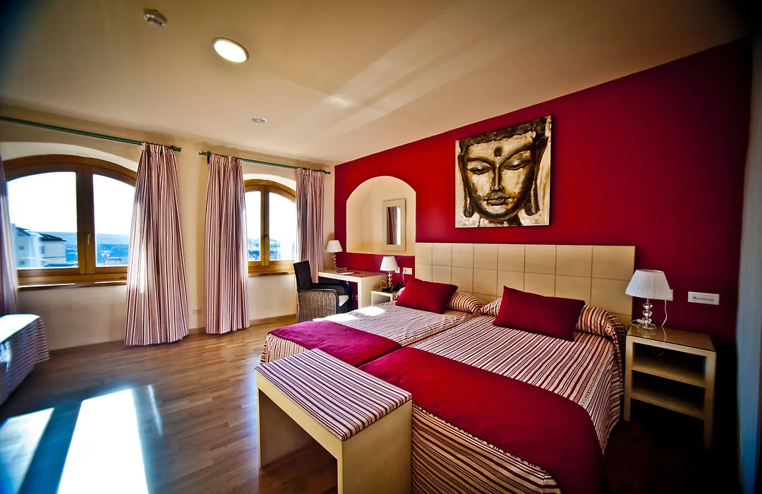 Hotel Condes de Castilla-1