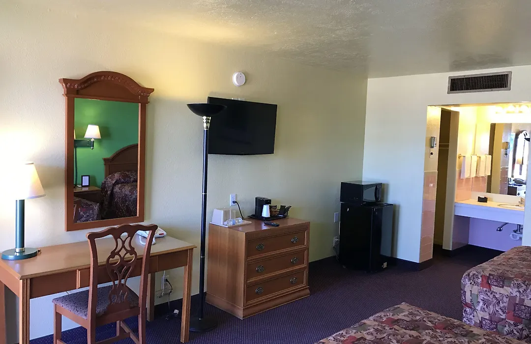 Shamrock Country Inn-1