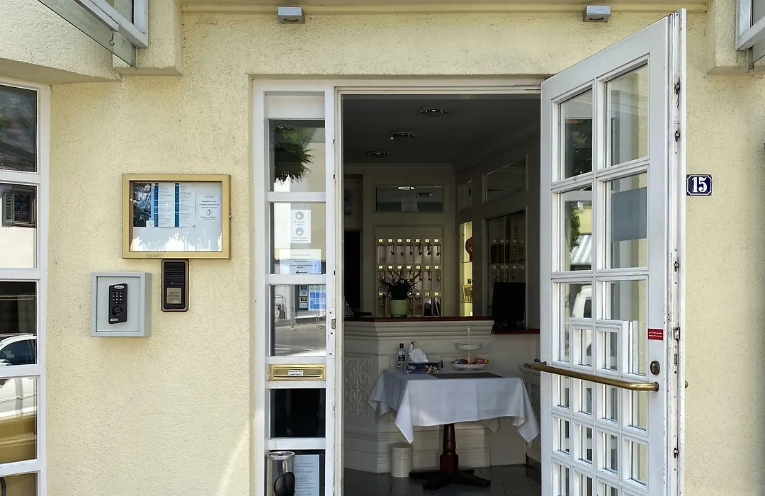 Hotel Am Theater-1