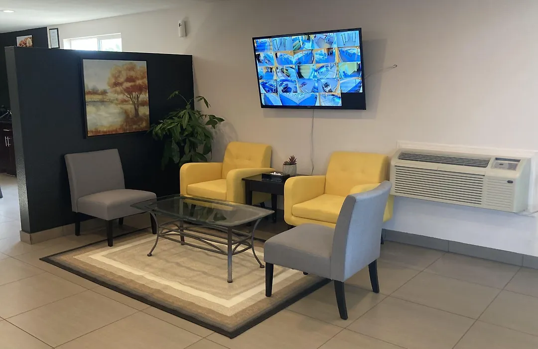Quality Inn & Suites Near Downtown Bakersfield-1