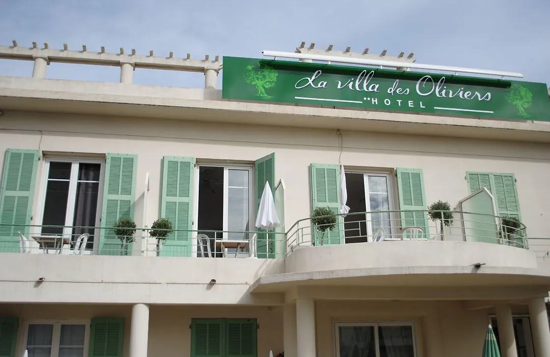 La Villa des Oliviers HOTEL DE CHARME-1