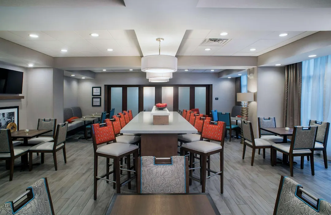 Hampton Inn Gulf Shores-1