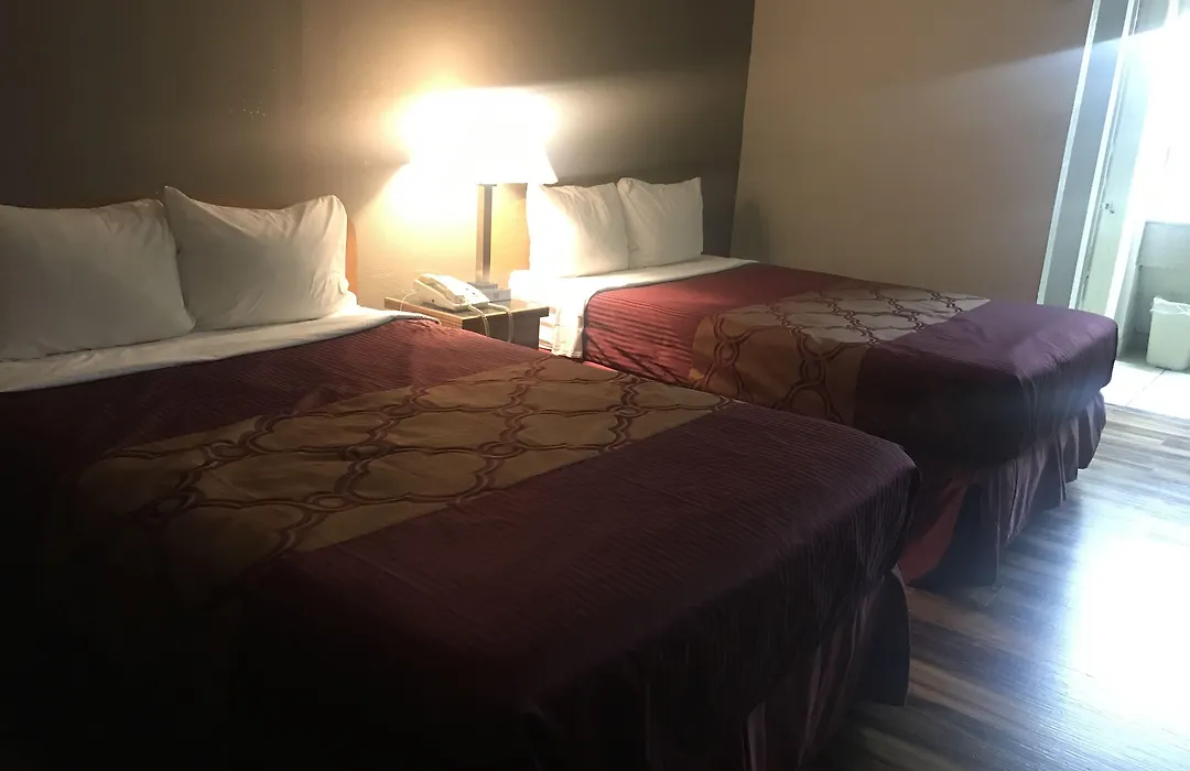 Bear Mount Inn & Suites-1