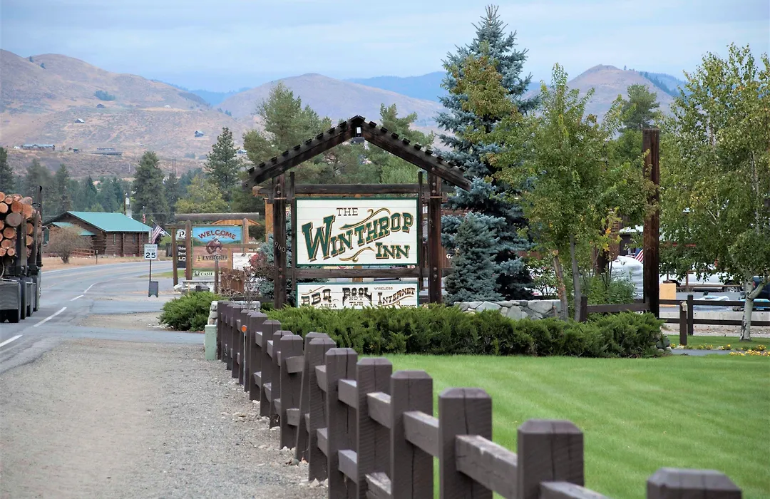 Winthrop Inn-1