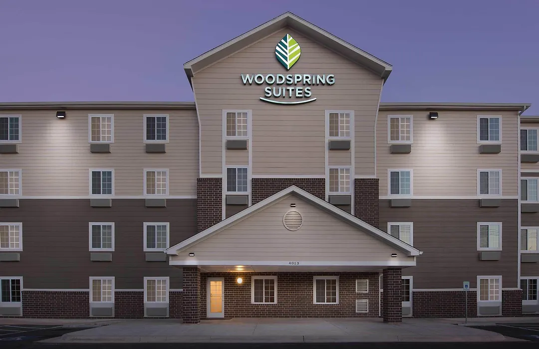 Woodspring Suites San Angelo-1