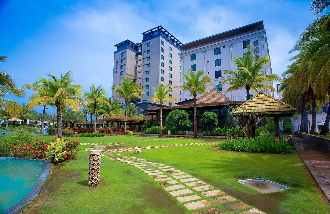 Queena Plaza Hotel-1
