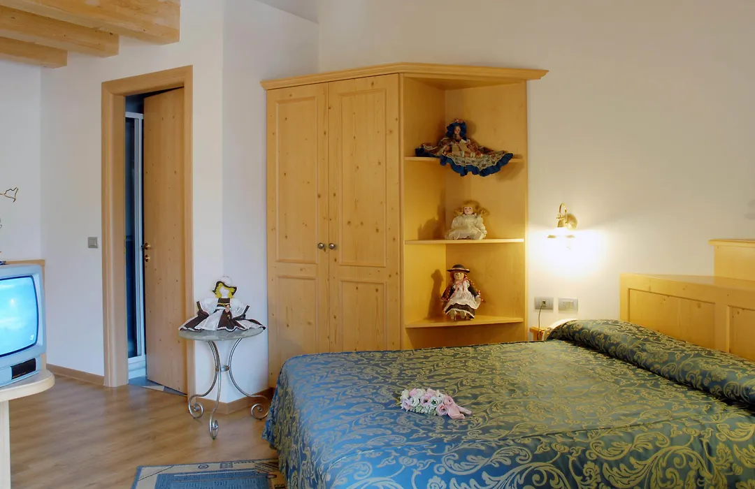 Hotel Sass Maor-1