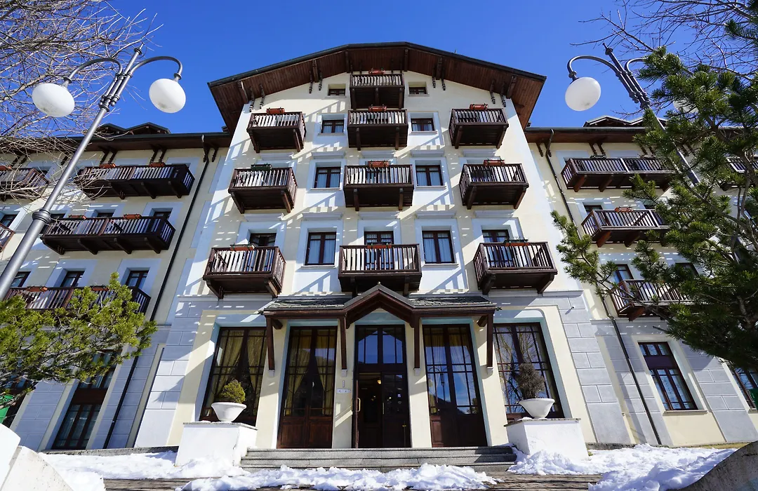 Aparthotel & Residence Palace-1