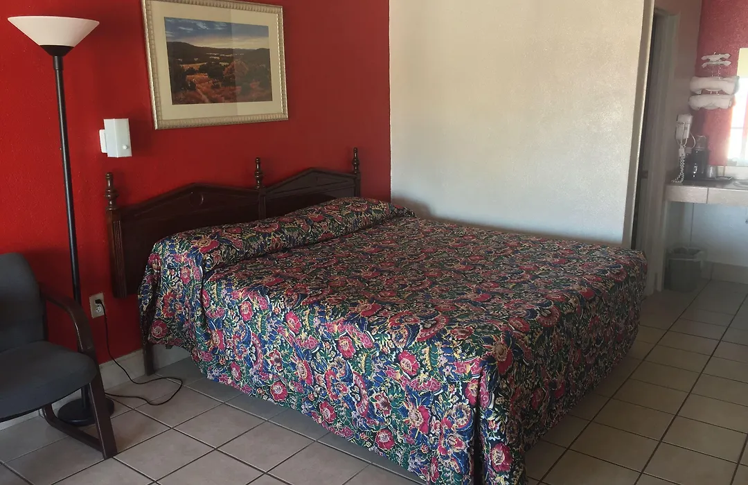 Budget Inn Motel-1