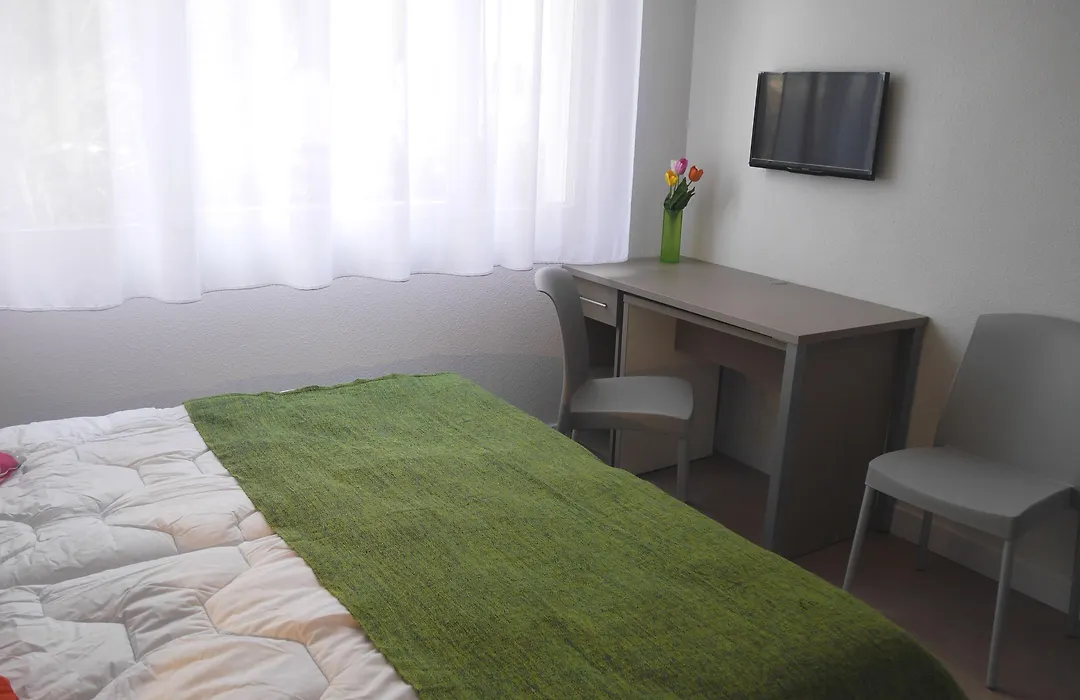 Montempo Apparthotel Marseille Centre Euromed-1