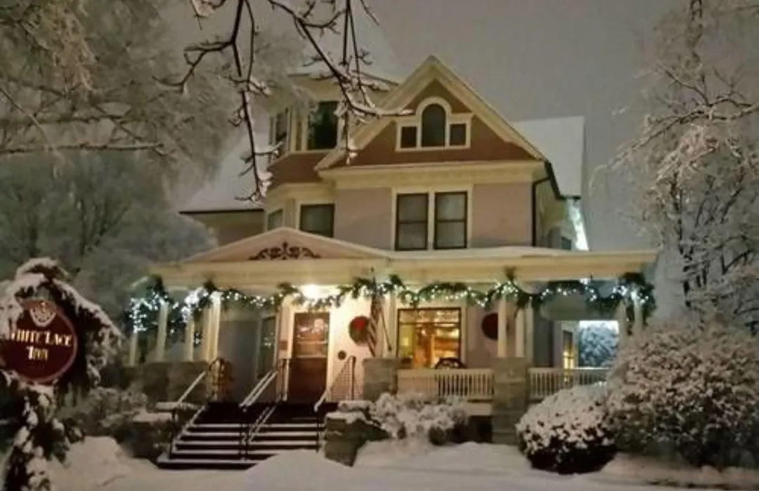 White Lace Inn-1