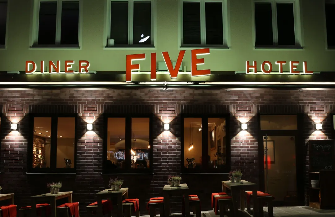 Hotel FIVE-1