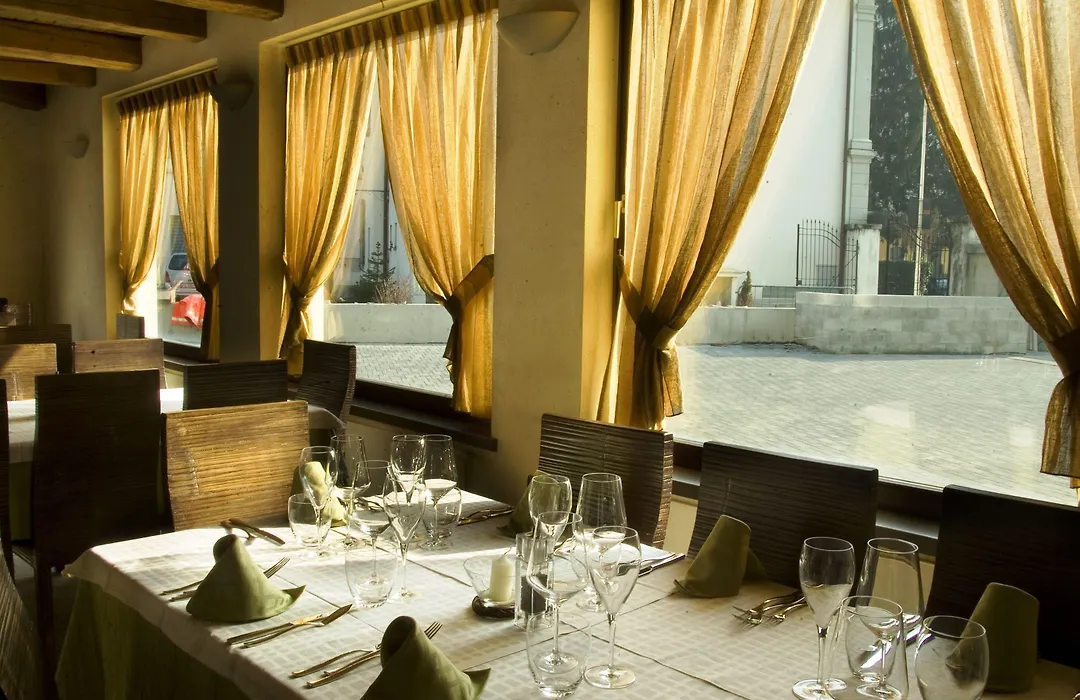 Hotel San Lorenzo Chiavenna-1