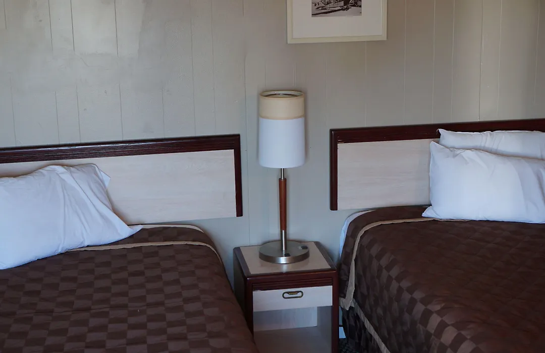 White Caps Motel-1