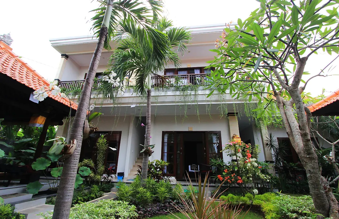 Gatra Ubud Inn-1