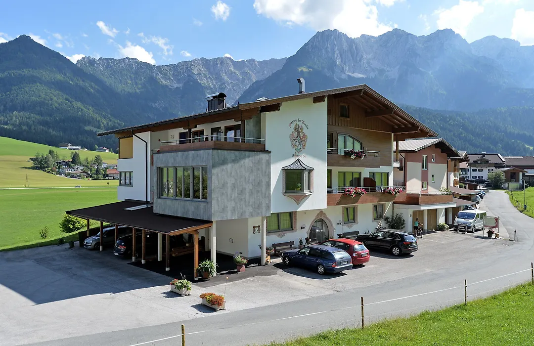 Hotel Garni Tirol-1