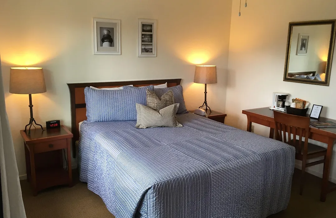 Surf & Sand Inn-1