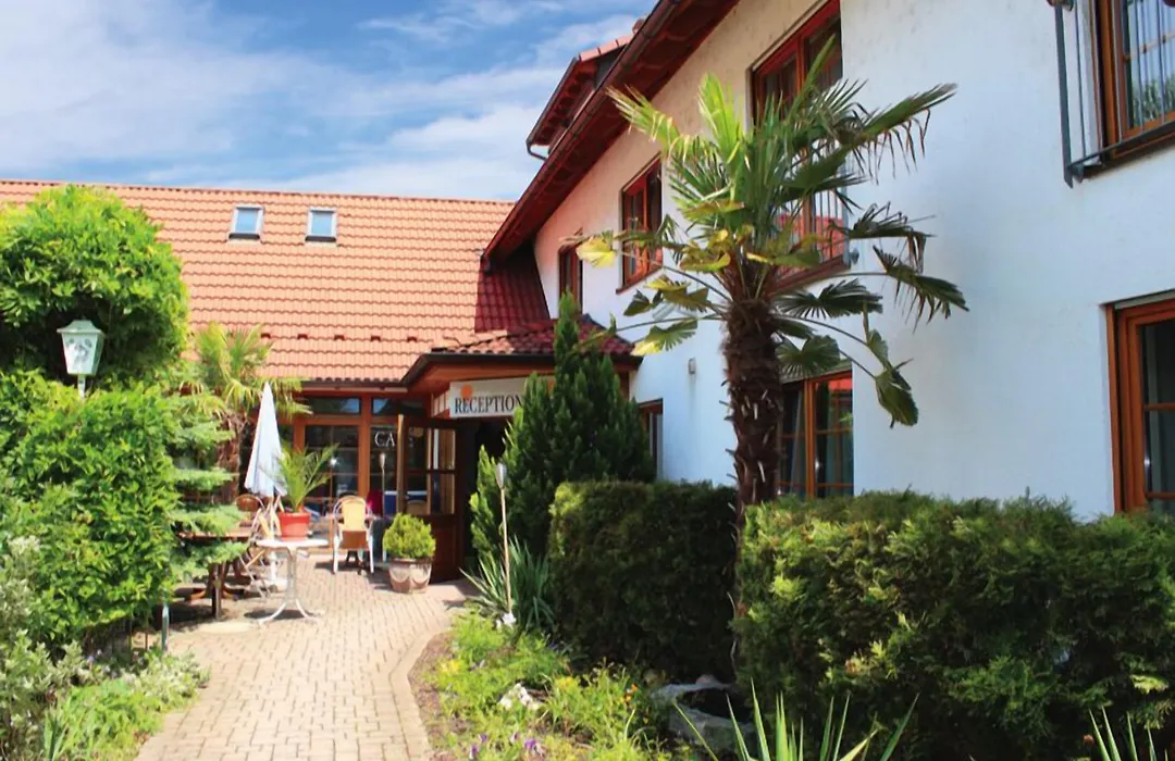 Hotel Blume-1