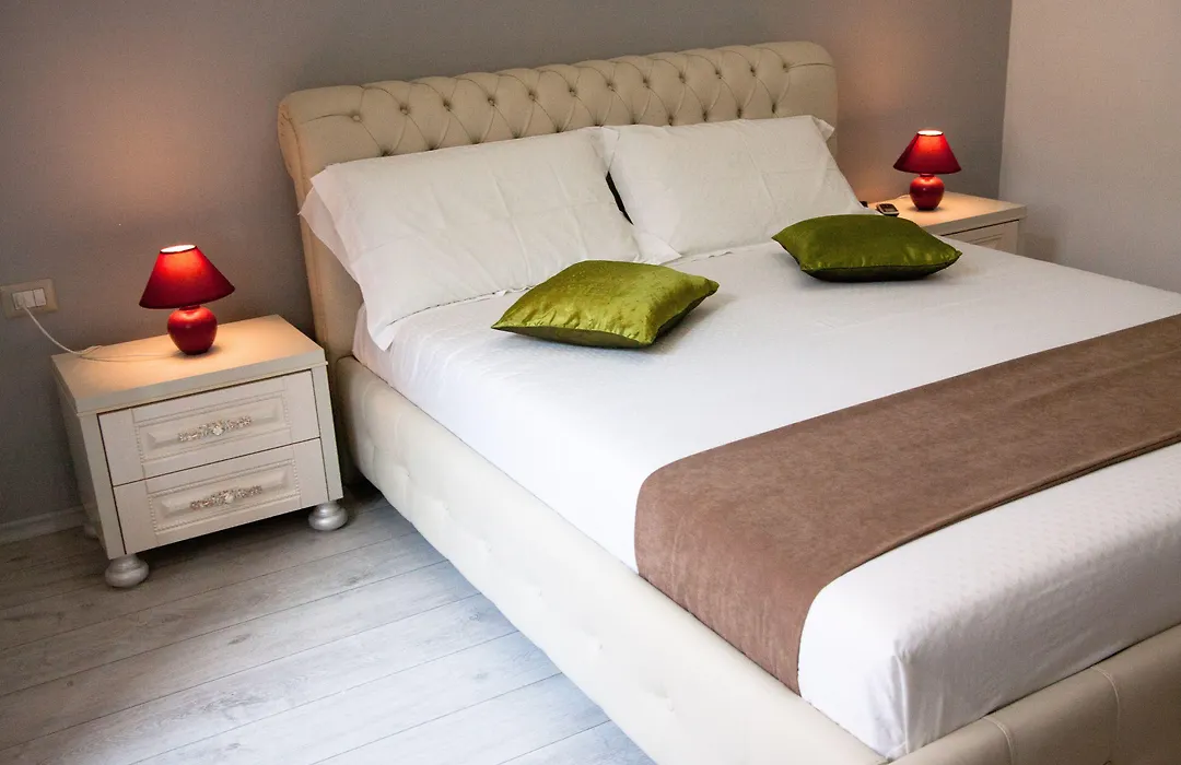 Brilliant Room-1
